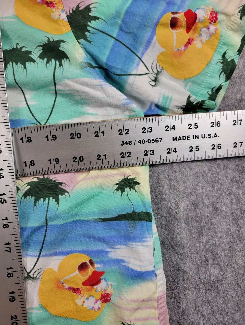 Neff All-Over Duck Print Hawaiian Short-Sleeve Button Up Shirt Mens Size Large - Picture 9 of 10